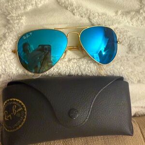 Blue mirror ray ban aviator sunglasses with gold trim frame - POLARIZED